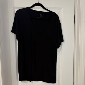 Little Sleepies Black v neck Top